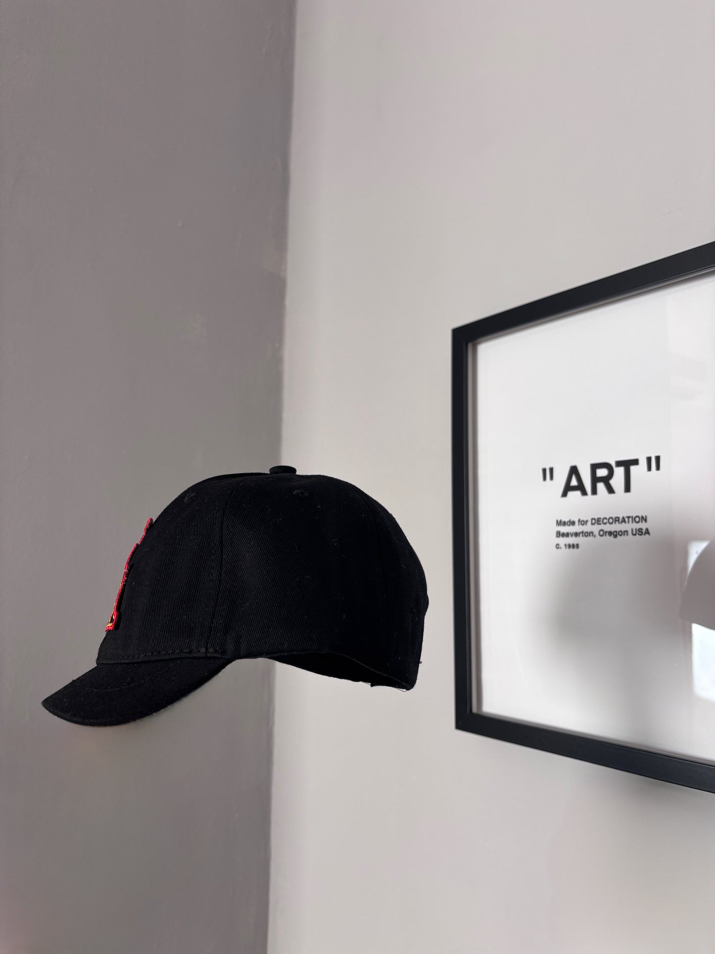 LA- CAP